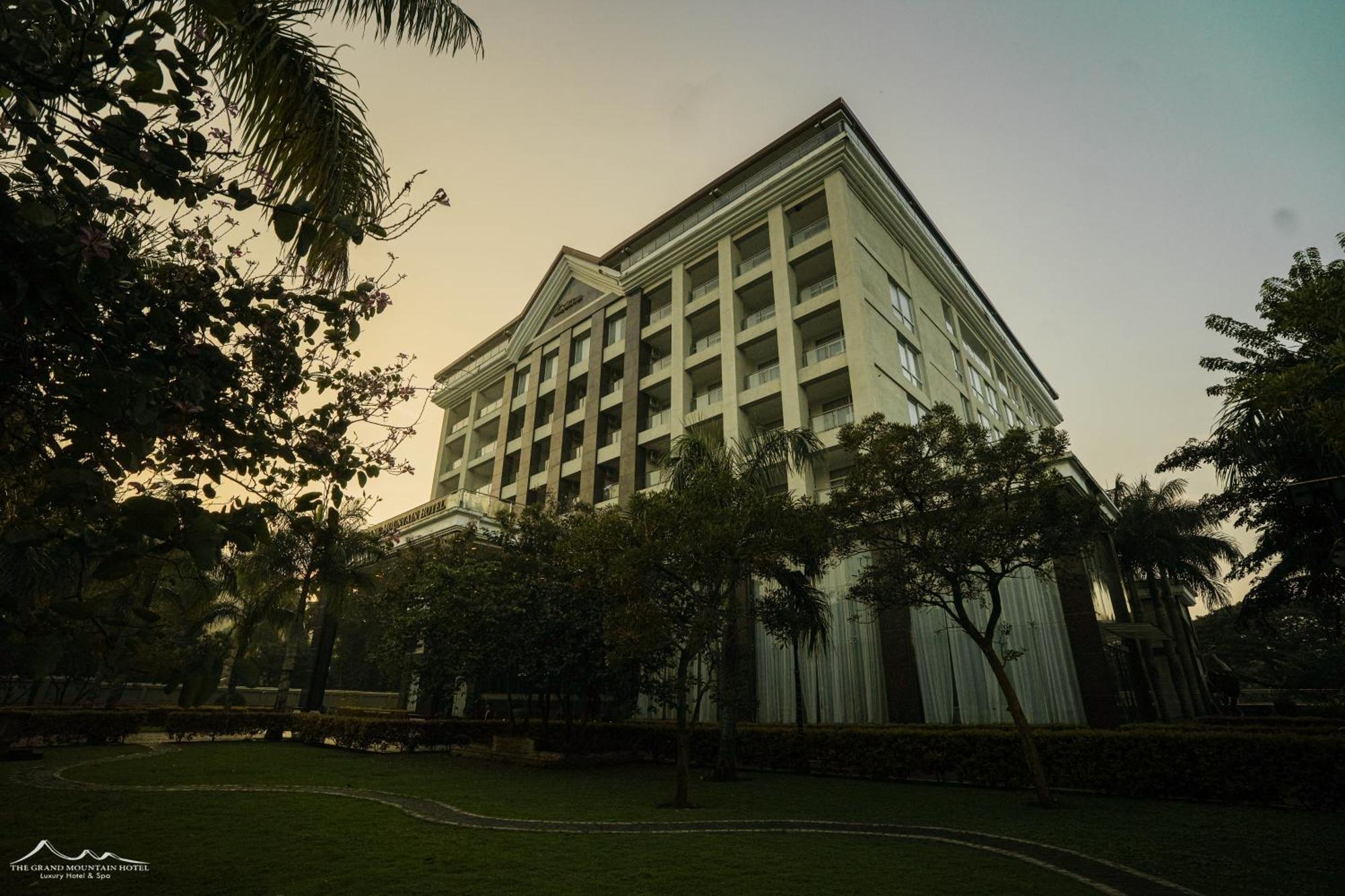 The Grand Mountain Hotel Matale Exterior foto