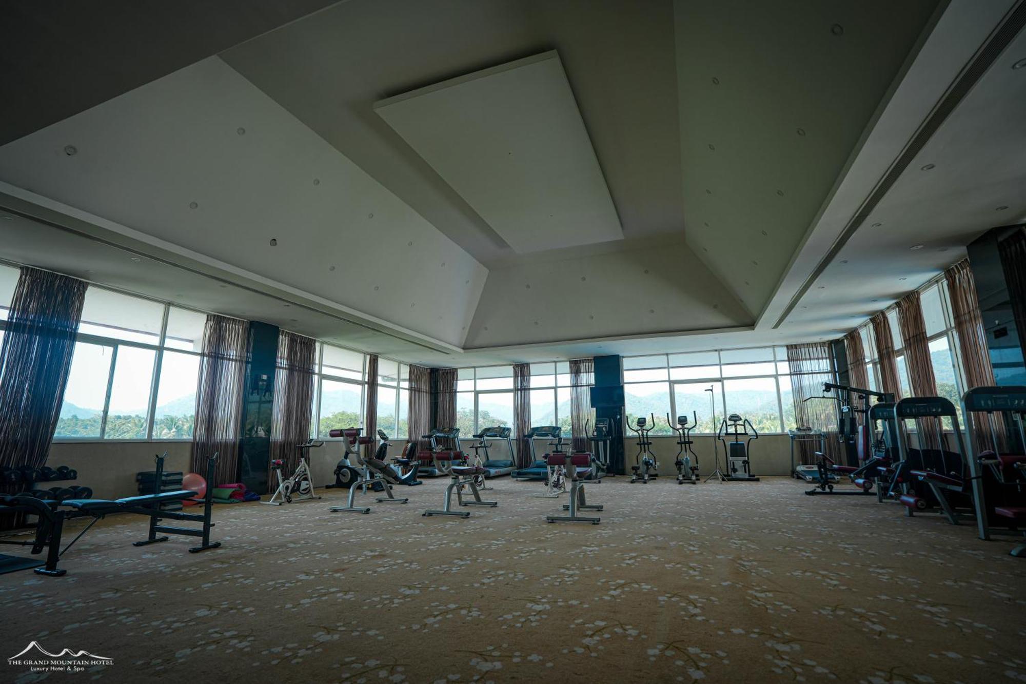 The Grand Mountain Hotel Matale Exterior foto